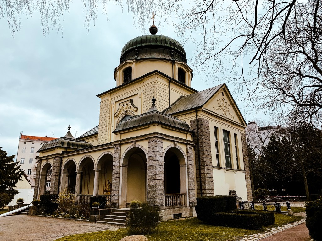 Berlin Schöneberg Alter St. Matthäus Kirchhof Kapelle